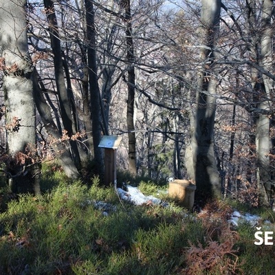 Gugalnica je del poučno-meditativnega kotička Zveneče krajine Šentjurja.