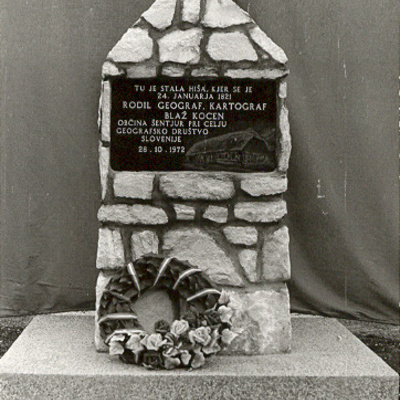 Kocen's monument at the commemorative room in Hotunje village.