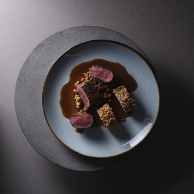 Skrbna vzreja jagnjeti daje nežno in aromatično meso, ki ga cenijo tako domače gospodinje kot vrhunski kuharji.