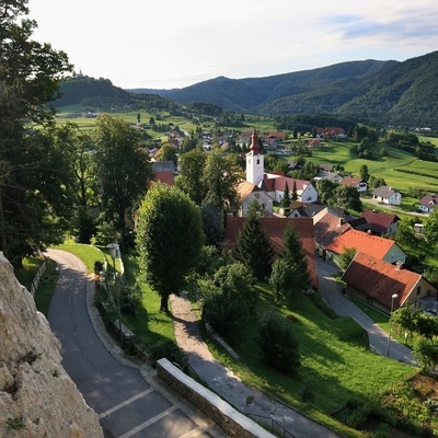Razgled na trško jedro Planine pri Sevnici.