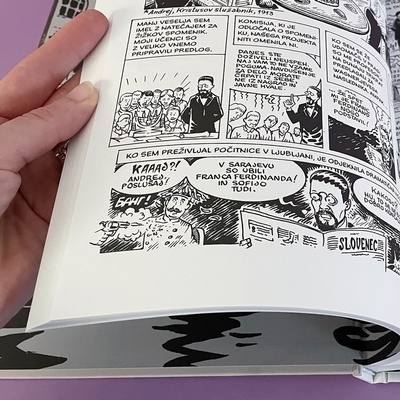 Plečnik v stripu sam pripoveduje zgodbo o svojem življenju, svoj pogled na to, kdo je bil in kaj vse je ustvaril.