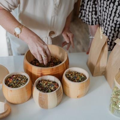 Ustvarili boste svojo mešanico čaja.